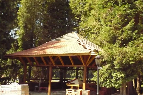 10. galéria kép Fakos Asztalos