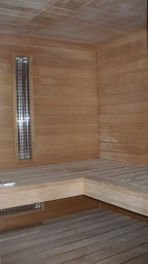 82. galéria kép Fakos Asztalos